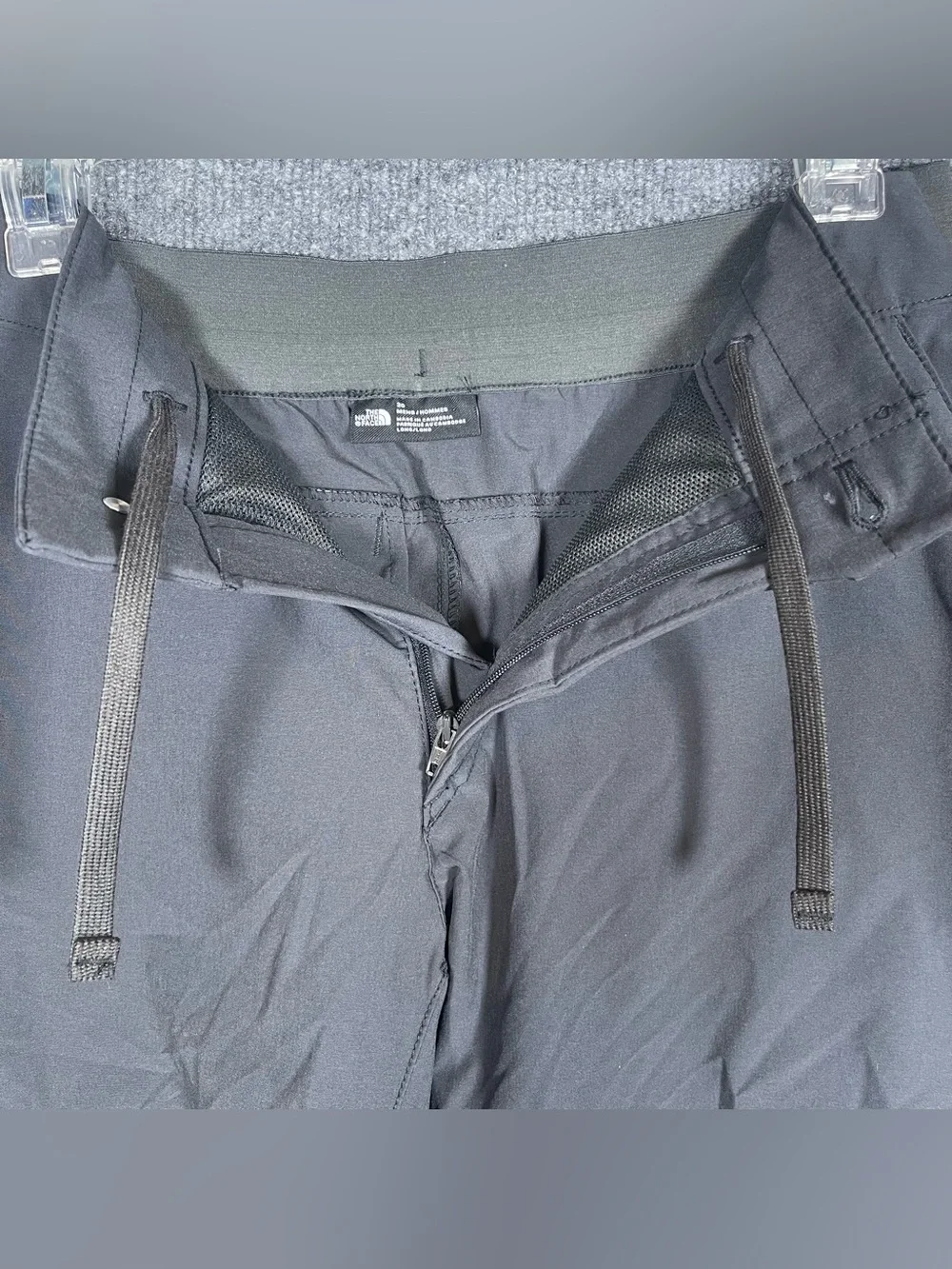 The North Face Mens 30 Charcoal Gray Active Performance Hiking Shorts
